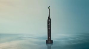 Eлектрическа четка за зъби Philips Sonicare  Series 4100 HX4042/52 , черна